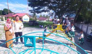 PT Position Serahkan Aalat Peraga Edukatif Outdoor Perdana untuk TK Elfira Wailukum. (Foto: Istimewa)
