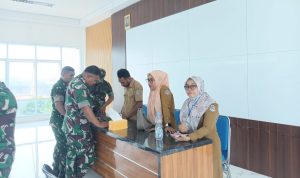 Dukcapil Morotai percepat digitalisasi, Babinsa-Bhabinkamtibmas mulai aktivasi IKD. (Foto: Istimewa)
